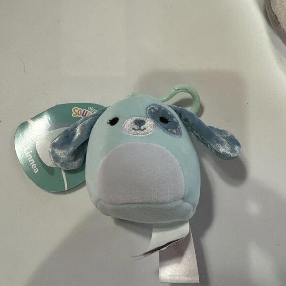Squishmallows Clip Linnea the Dog 3.5 Clip On Inch Soft Velvet Plush New - Picture 1 of 3